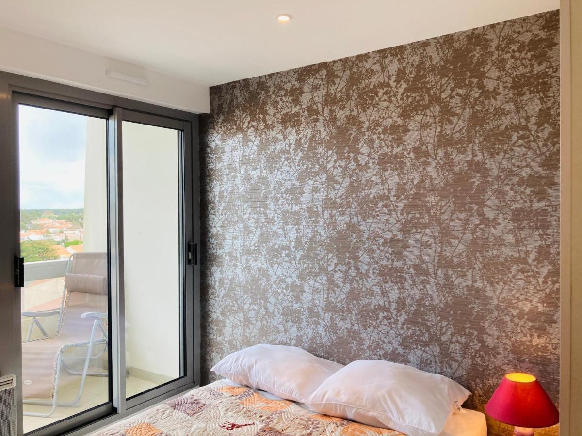 Standing, Luminosite A 100M De La Mer, T3 Prestige Сен-Ілер-де-Р'єз Екстер'єр фото